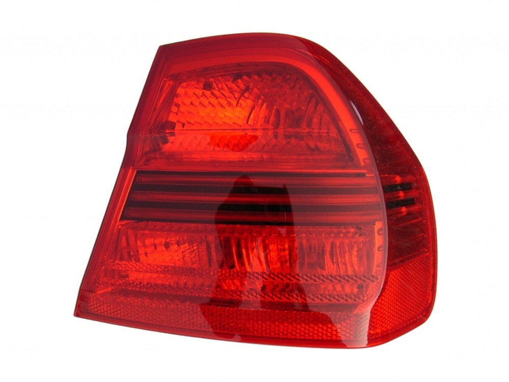 3SERS 06-08 Right TAIL LAMP Sedan (OUTER) ON BODY