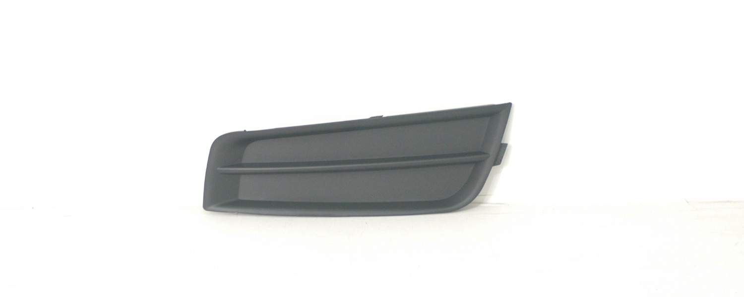 CRUZE 11-14 Right FOG LAMP COVER Without HOLE LS/LT