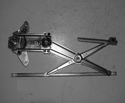 DAKOTA 97-03 Left Front WINDOW REGULTOR (MANUAL)