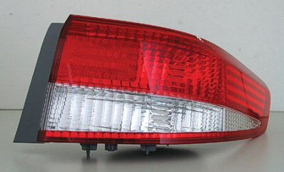 ACCORD 03-04 Right TAIL LAMP Assembly Sedan ON BODY NS