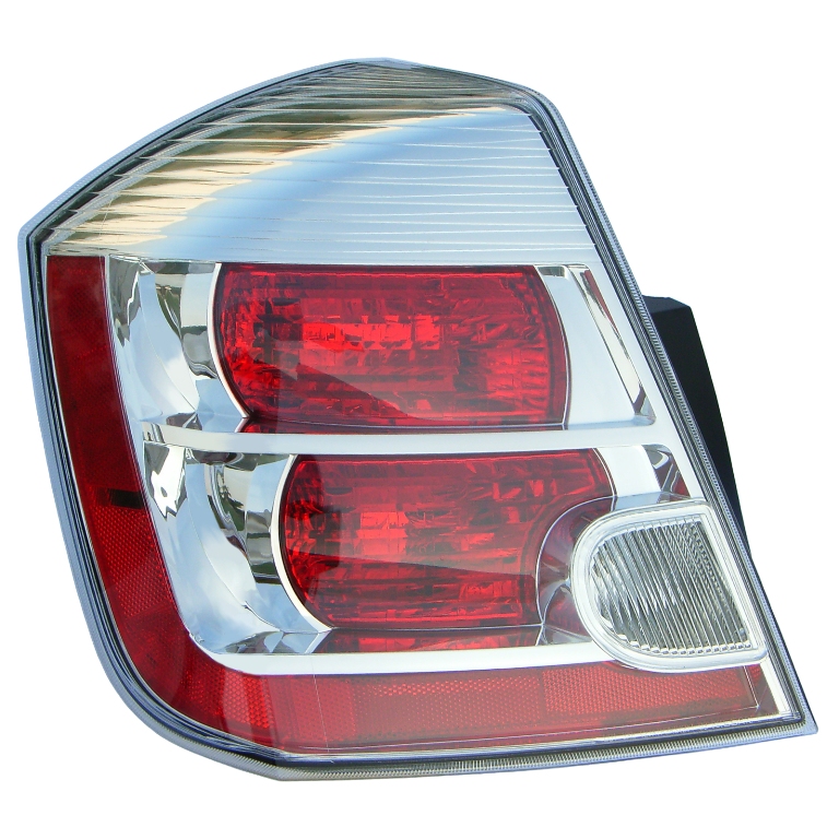 SENTRA 07-09 Left TAIL LAMP 2 0LT With Chrome HOUSING