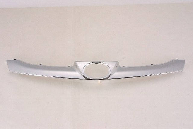 SIENNA 06-10 UPPER Grille Molding Chrome With Sensor