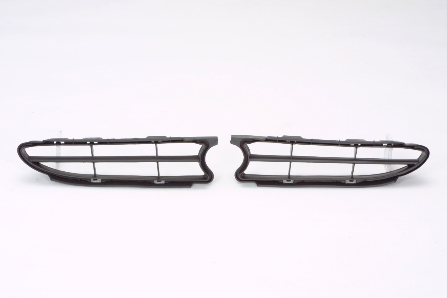 COROLLA 98-00 Right Grille LOWER