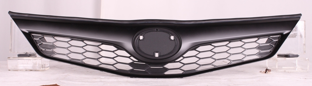CAMRY 12-14 Grille SE PARTIAL PANTED Black
