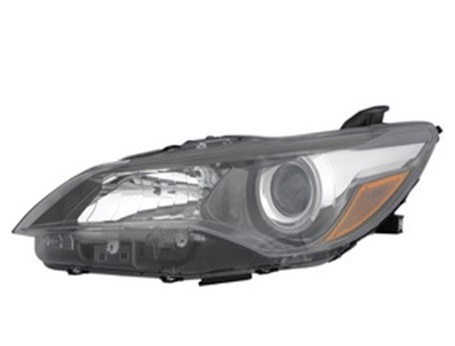 CAMRY 15-17 Left Headlight Assembly HALOGEN SE/XSE With Black