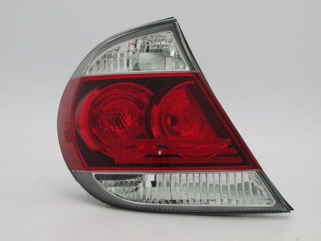 CAMRY 05-06 Right TAIL LAMP Assembly SE MODEL