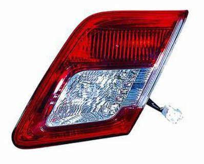 CAMRY 10-11 Right BACK UP LAMP ON LID USA BUILT