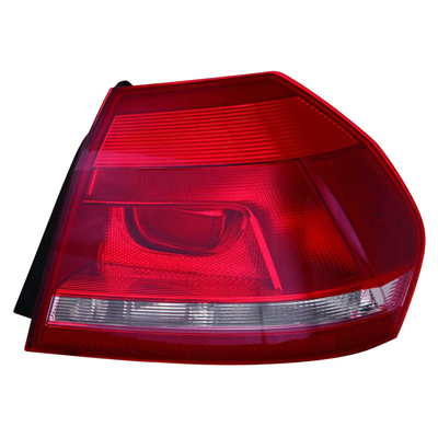 PASSAT 12-15 Right TAIL LAMP Assembly FROM 03/11