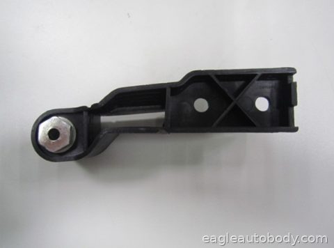 A6 05-11 RT FT COVER RETAINER AU1033102