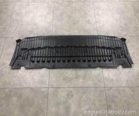 A4 13-16 FT BUMPER FILLER*W/S-LINE PKG; LOWER AU1087104