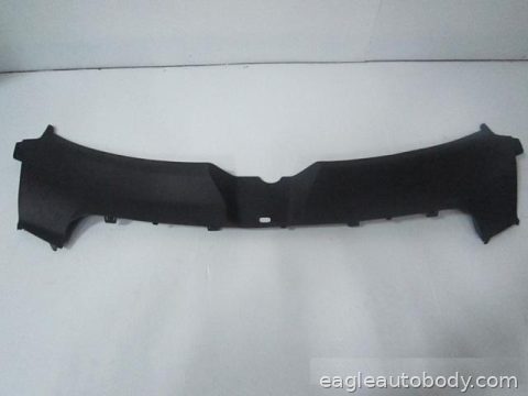 A6 05-11 FT PANEL MOLDING*ENGINE COMPARTMENT AU1224100