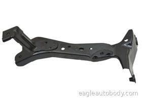 A3 15-20 LT FT FENDER BRACE*SDN AU1244104