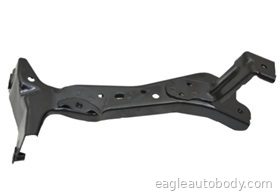 A3 15-20 RT FT FENDER BRACE*SDN AU1245104