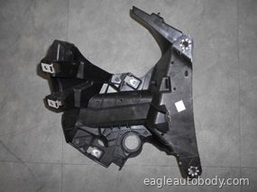 X5 14-18 LT FT FENDER BRACE*F15 BM1244106