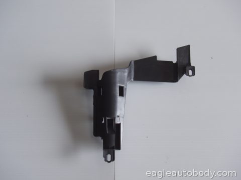 325I 01-06 LT HEADLAMP BRACKET*E46; SDN/WAGON BM2508100