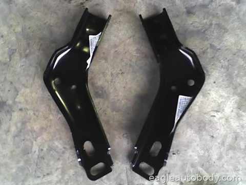 ESCAPE 08-12 RT FT FENDER BRACE*ALL FO1245102
