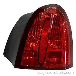TOWN CAR 98-02 RT TAIL LAMP*(W/O EMBLEM) P4823