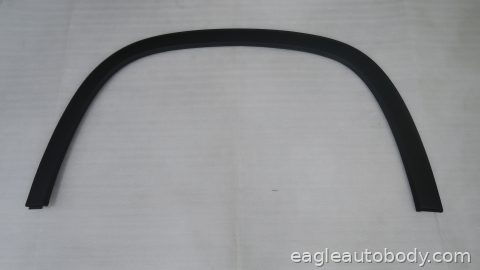 TRAVERSE 18-23 LT FT WHEEL OPENING MOLDING*AS GM1290252