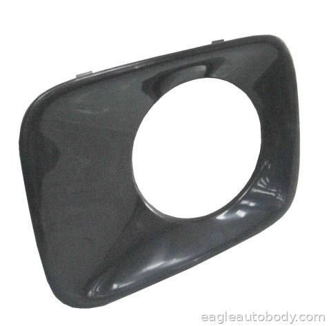 PILOT 09-11 RT.FOG LAMP BEZEL*W/HOLE*PRMD 07125-1*R