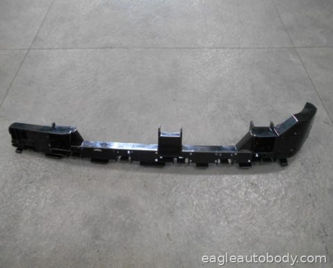 FIT 15-17 RT.RR.SIDE BUMPER SPACER*=RETAINER 07136-5R