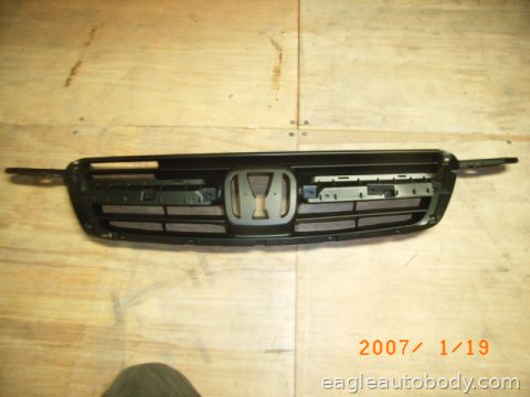 CRV 02-04 GRILLE*MAT DARK GRAY*W/O MOLDG. 07943