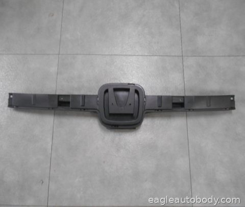 ACCORD 18-20 CENTER GRILLE MOLDG*SDN*BLK* 07842.74