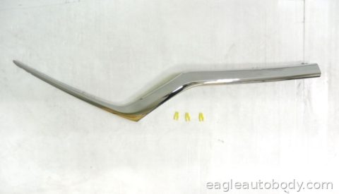 CR-V 17-19 RT GRILLE MOLDING HO1213121