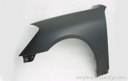G35 03-06 LT FENDER*SDN 06710