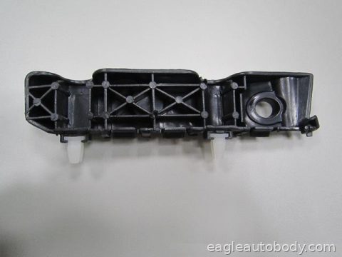 FORTE 10-13 LT.FT.SIDE COVER BRKT*SDN/HB 06226*Z
