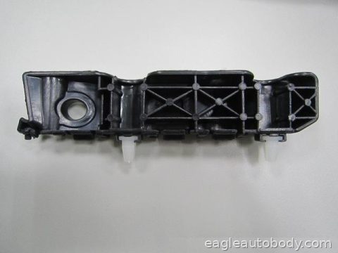 FORTE 10-13 RT.FT.SIDE COVER BRKT*SDN/HB 06226*Y