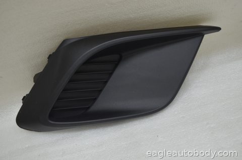 MAZDA*3 14-16 RT.FOG LAMP COVER*W/O FOG H*TEX 08124.11E