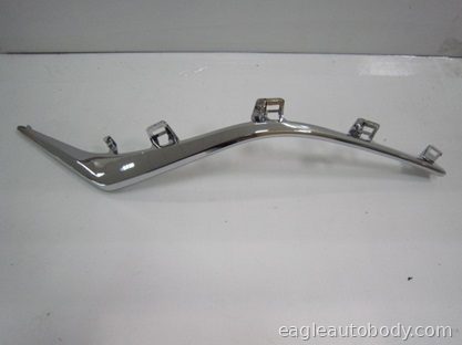 MAZDA*3 14-16 LT.LOWER GRILLE MOLDG*CHROME 08159.32