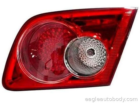 MAZDA*6 03-05 RT BACK UP LAMP*(ON LUGGAGE) P8262-1