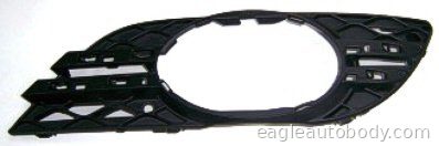 E320 07-09 LT FT BUMPER INSERT*BLUETEC; FOG L MB1038115