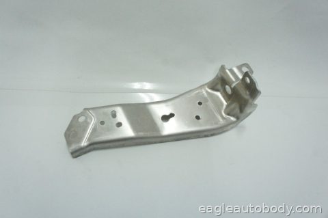 X1 16-22 RT FT COVER SUPPORT*F48; SIDE BRACE MC1043103