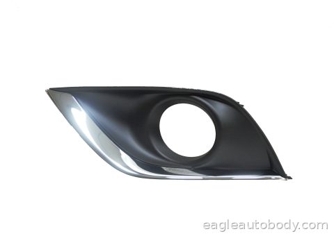 VERSA 15-19 LT.FOG LAMP BEZEL*SDN*W/FOG HOLE* 07727-4F