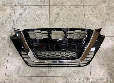 ALTIMA 19-26 GRILLE*BLK*W/SMOKEY CHR*SR MODEL 10748-7
