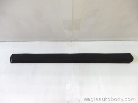 PATHFINDER 14-14 RT FT DOOR SIDE MOLDING*HYBR NI1305103
