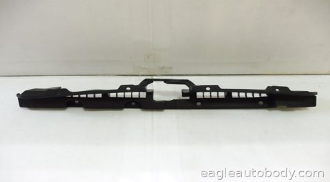 LEGACY 10-14 GRILLE BRACKET SU1207101