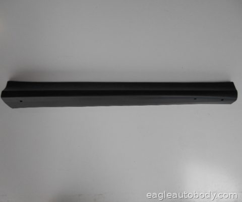 FORESTER 14-18 RT FT DOOR SIDE MOLDING*W/O CH SU1305100