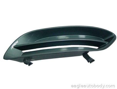 CAMRY 02-04 RT.FOG LAMP COVER*FOR JAPAN BUILT 09828-3R