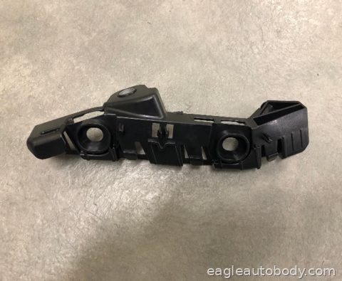 PASSAT 16-19 LT FT COVER SUPPORT VW1042121
