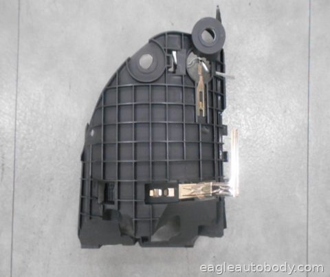 BEETLE 06-10 RT HEADLAMP BRACKET VW2509103
